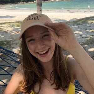 Meet your Posher, Sophie